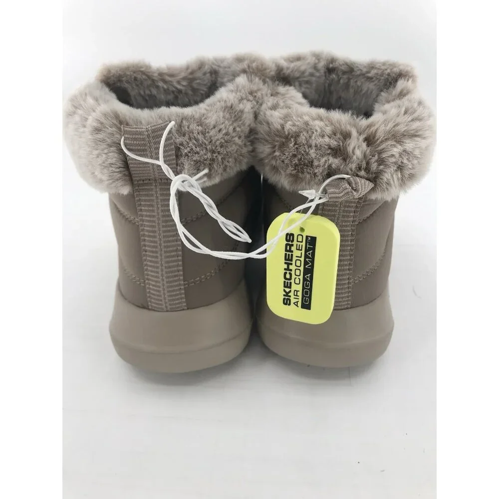 Skechers Womens Size 9 Boots Go Walk Air Cooled Goga Mat Taupe Walking Faux‎ Fur